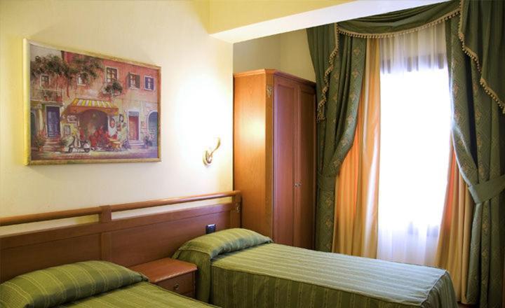 Hotel Bright Rome Luaran gambar