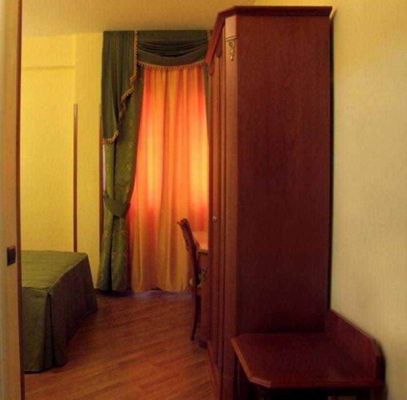Hotel Bright Rome Luaran gambar